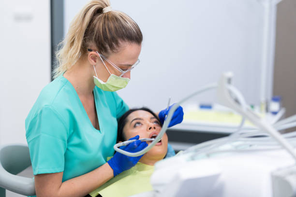 Best Cracked Tooth Emergency Dentist  in Leawood, KS